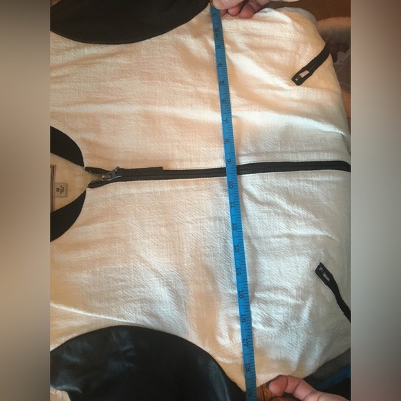 NWT Lucky Brand Two-Tone Varsity Jacket Cotton W/ Leather Sleeves Size Medium - Picture 13 of 15